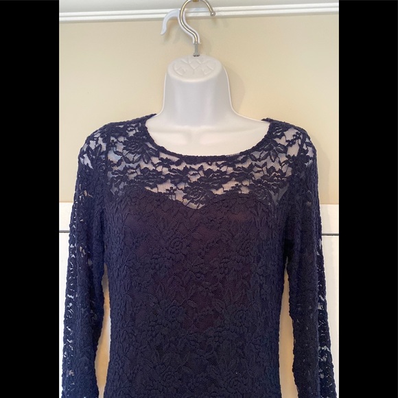Beautiful Navy Blue Lined Lace Dress - Picture 2 of 7